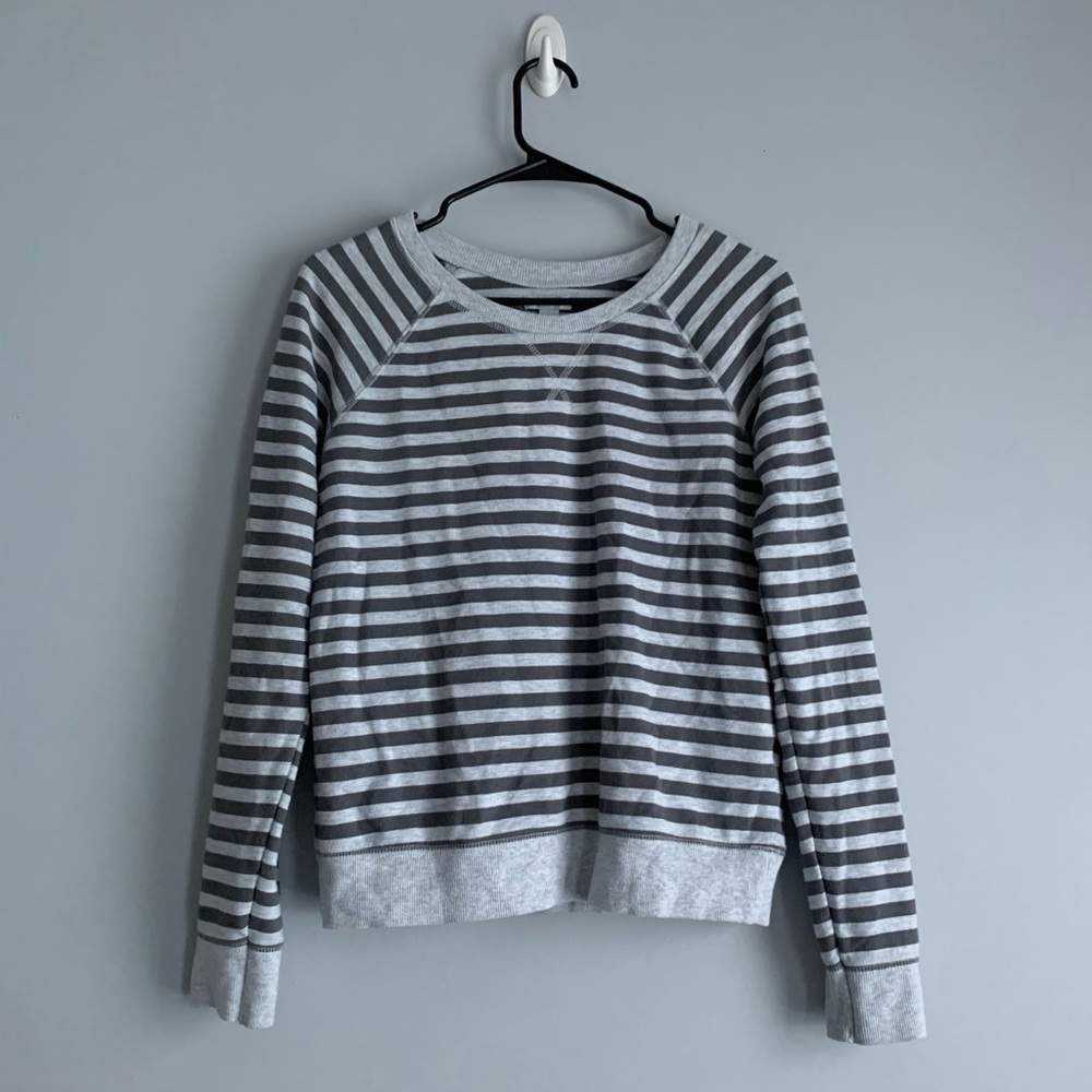 gray striped crewneck